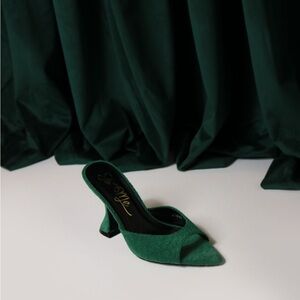 Soft kitten heel peep toe mules